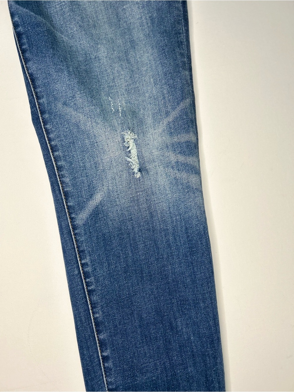 NWT J.Crew 8" Toothpick Tall Skinny Jeans Medium Wash Distressed Size 27T - Picture 5 of 10